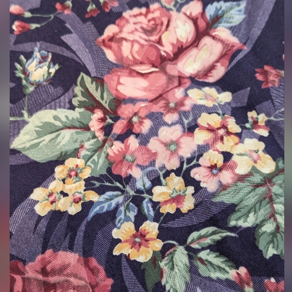 Orvis Vintage Floral Vest In Large Purple Pink Green Buckle In Back - Picture 9 of 9